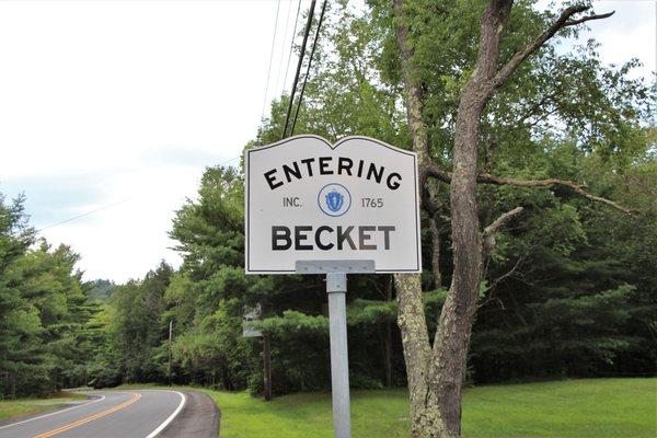 Entering Becket Sign from Washington.