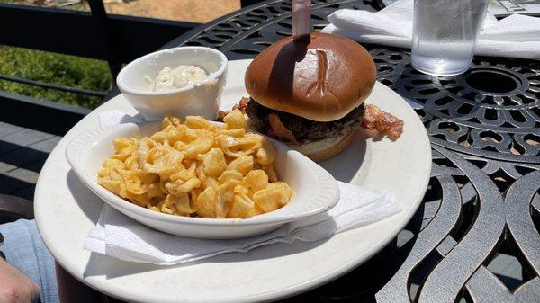 Old Mill Burger with Pepper Jack Mac & Cheese