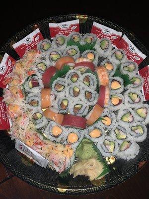 Tokyo platter - 75% California rolls