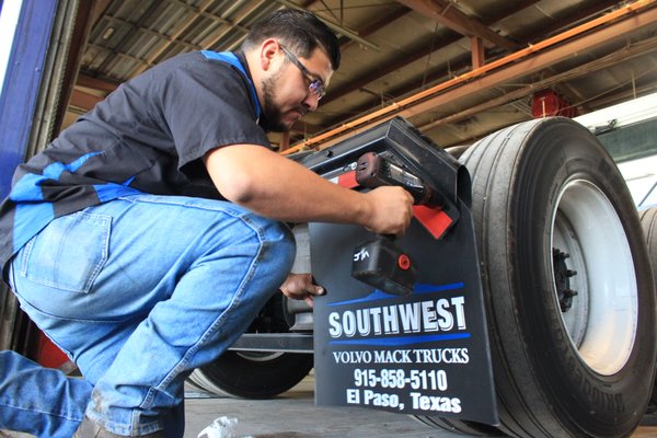 Cesar is one of our verified Volvo mechanics