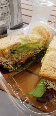 The Natural sandwich (veggies)