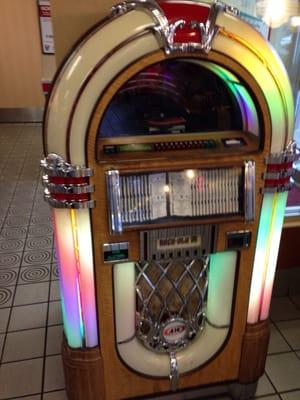 Free jukebox