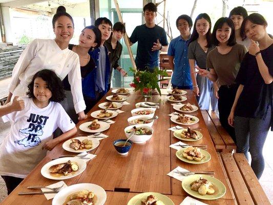 Cooking class event with Taiwanese college graduates