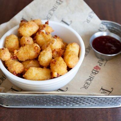 Squeaky Cheese curds