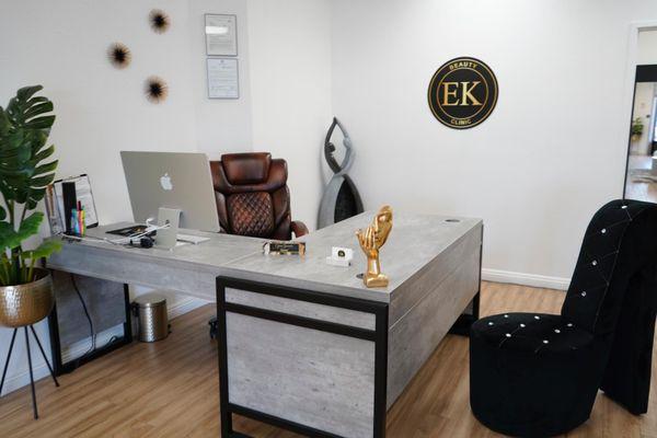 EK Beauty Clinic