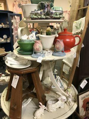 Large, medium and small vintage goodies for your home.