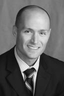 Edward Jones - Financial Advisor: Chris Moss