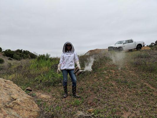 San Diego girl beekeeper