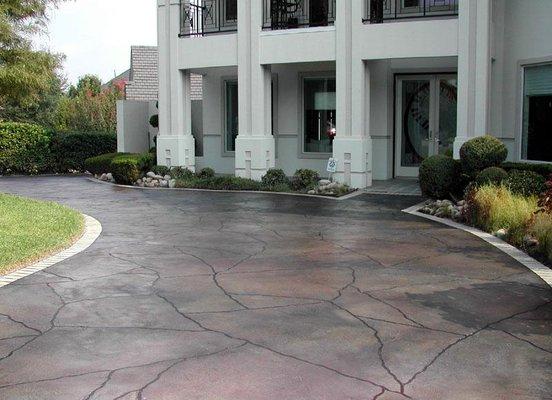 Custom outdoor concrete makes your driveway and sidewalk look like $1 million