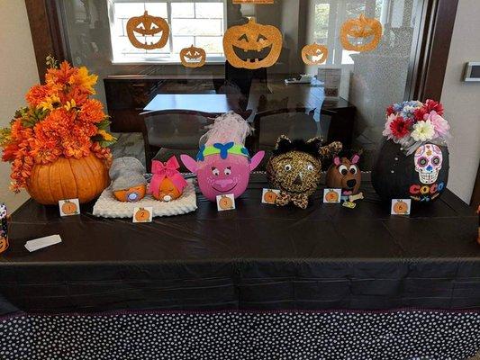 Staff Halloween pumpkin decorating contest 2018