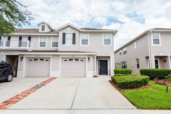 #AvalonLakes townhome located in #Orlando