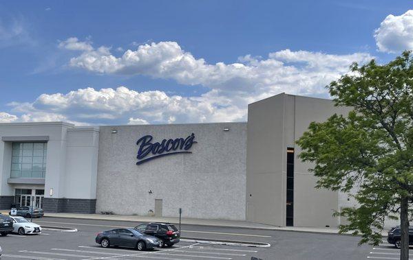 Boscov's  first time seeing this store