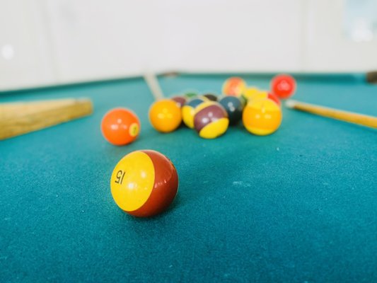 Pool table