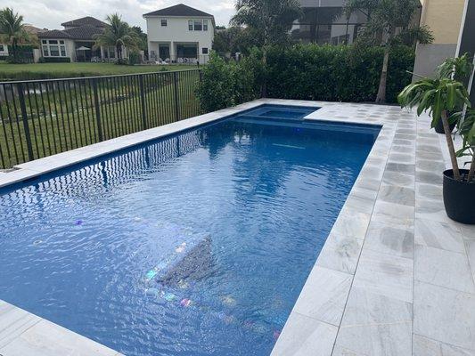 FM Pools & Outdoor Living