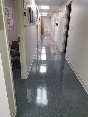 Waxed VCT medical office