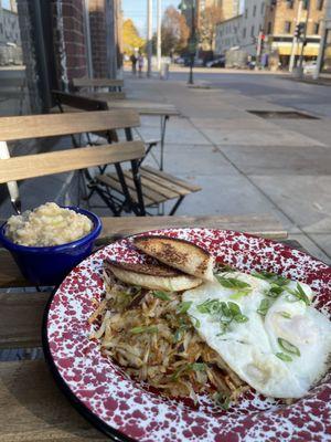 2 Eggs and Hashbrown breakfast and Oatmeal on the side