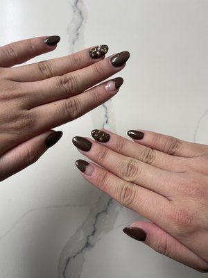 Dip on natural nails with gel color #233