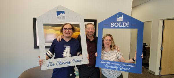 Sold their old home and bought a new one, seamlessly.