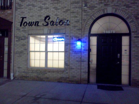 Town Salon