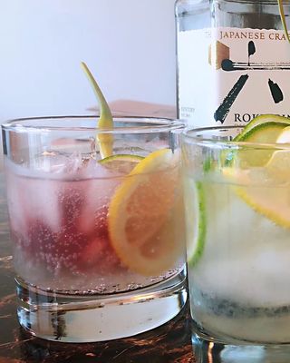 Gin & tonic with a splash of red wine, have you tried it lately?