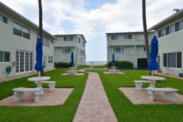 Walkway to ocean from Townhouse in Sea Ranch Villas in Lauderdale by the Sea.