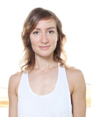 Instructor/Owner Petie Russo
 Cert. Romanas Pilates  2003
 Cert. Gyrotonic Level 1,2  2008
 Cert. Gyrokinesis Level 1 2010