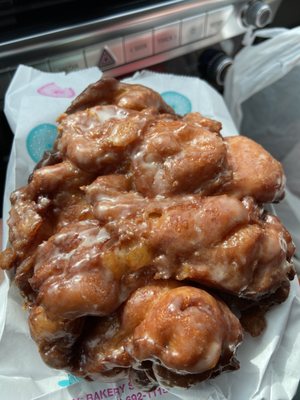 Giant, delicious applefritter