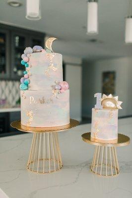 Two-tiered birthday cake and smash cake