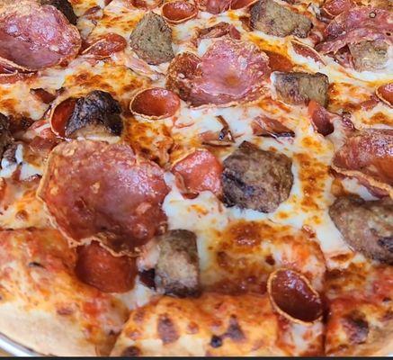 Hey Meat Lovers. Okay wait until you love it here. This is another great Pizza option in Farmington. Enjoy!