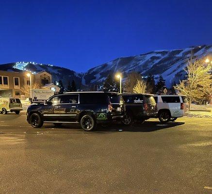 Cadillac Escalade Chevrolet Suburban