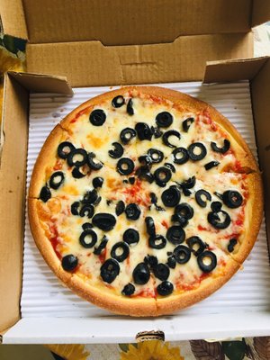 Small black olives pizza very tasty.