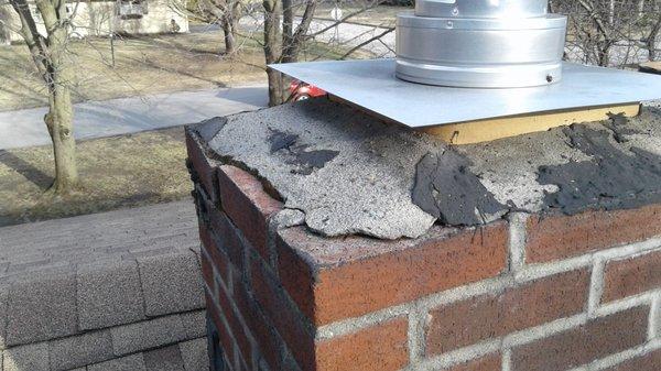 Deteriorated chimney Cap