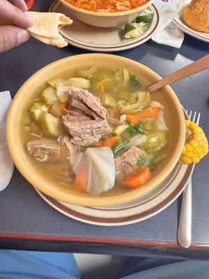 Caldo De Res