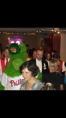 Love Jones fundraiser with the phanatic