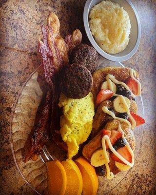 French toast breakfast platter