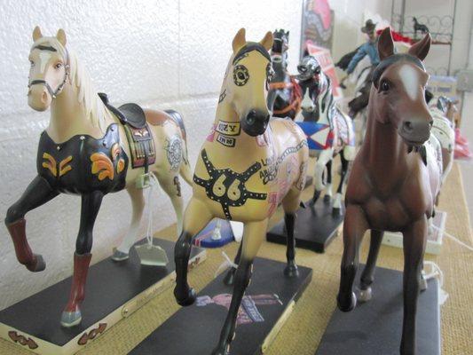 Painted Ponies Perfect Collectible!