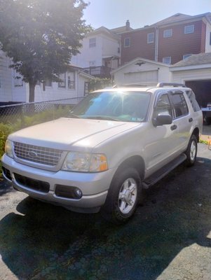 Clean 2005 ford explorer I purchased from GSN.