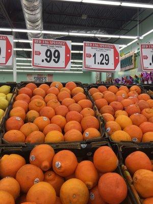 Same fruit , two different price