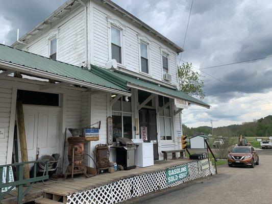 Parks General Store