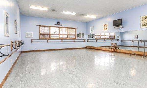 Pinewood School of Dance