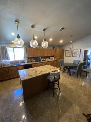 Kitchens just look better with awesome lights