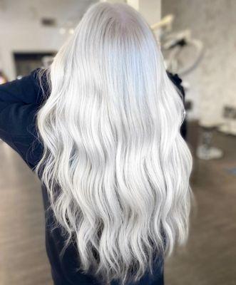 Bleach out icy blonde