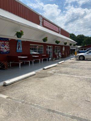 Red Gingham Country Store