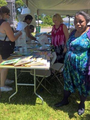 Miss Shirley gave away 5,000 books!