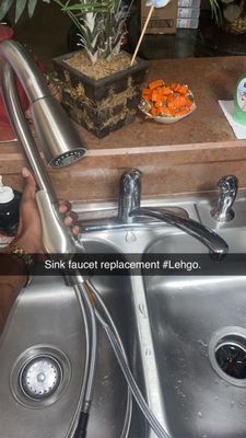 Kitchen sink faucet replacement