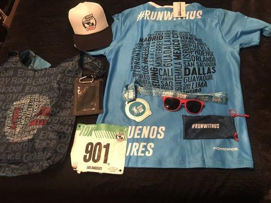 2018 pre & post race free gear.