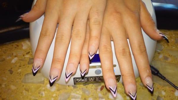 Acrylic Nails w/ gel & designs