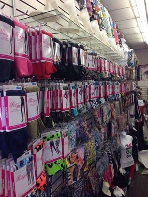 A wide selection of fashion leggings