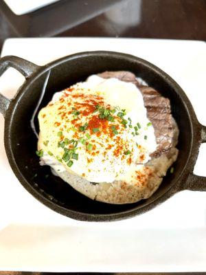 Filet Mignon Benedict