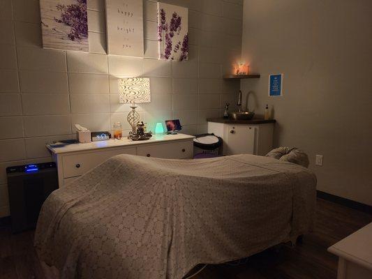 This is where you will receive Therapeutic Massage, Reflexology, Aromatherapy, Vibrational Sound Therapy or Manual Lymphatic Drainage.